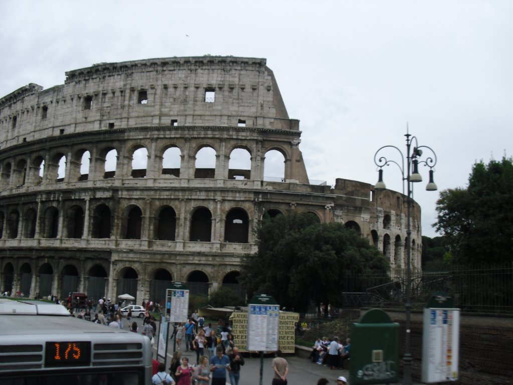 colosseum2.jpg