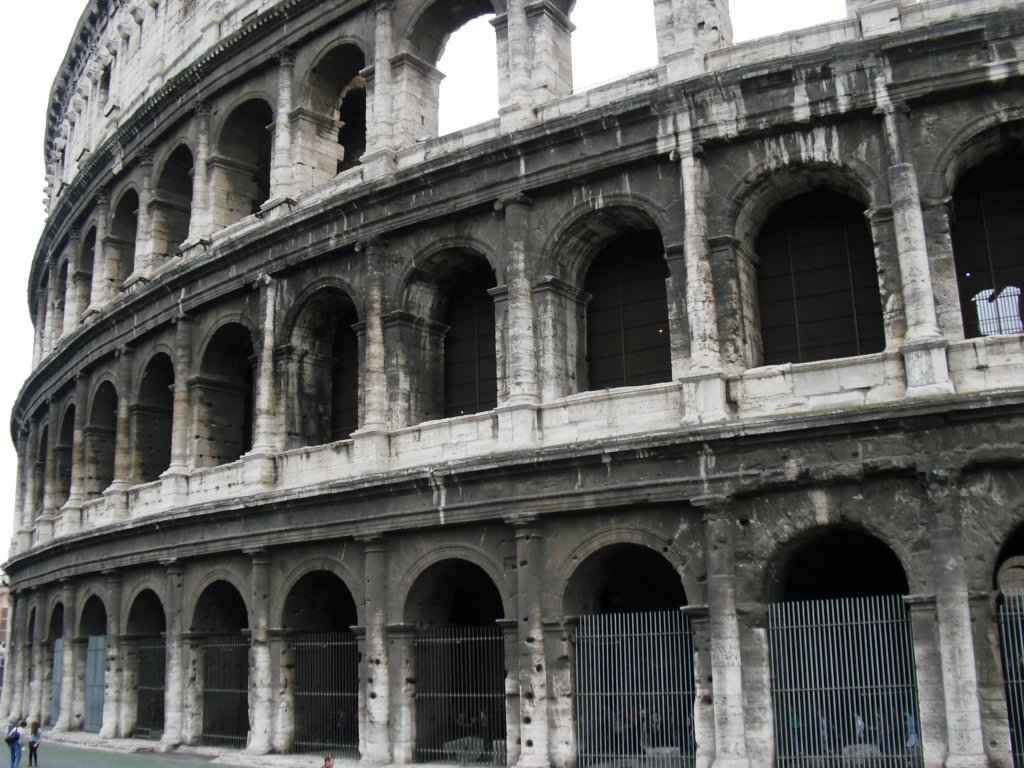 colosseum5.jpg