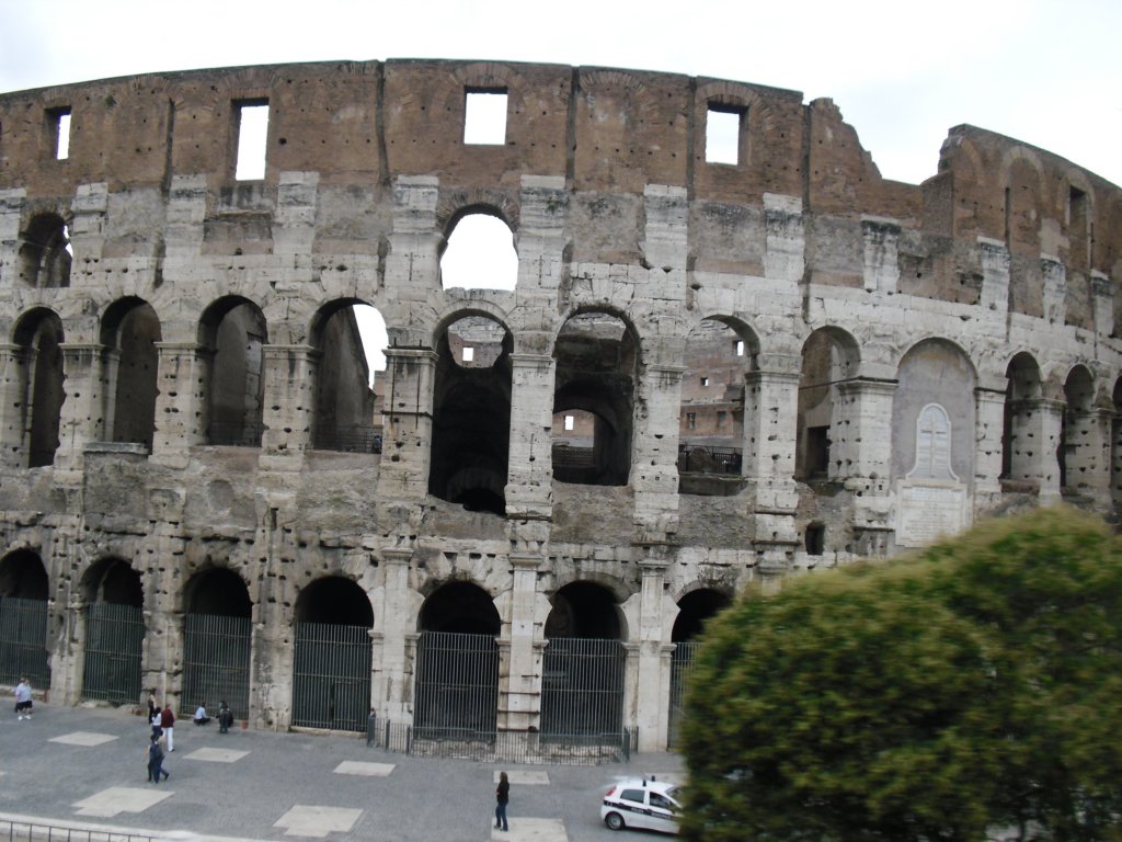 colosseum7.jpg