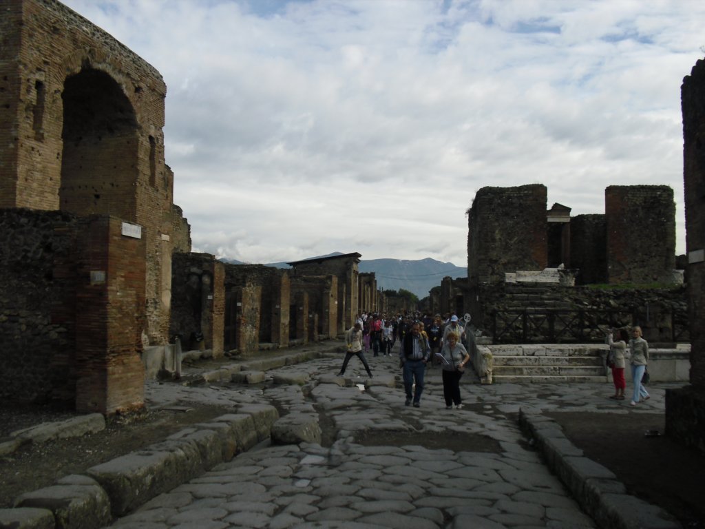 pompeii45.jpg